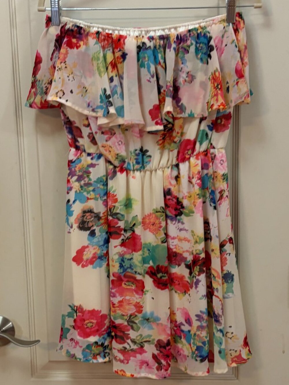 Poetry Women's Size M 100% Polyester Strapless Fully Lined Multi Floral Dress.